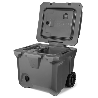 Brutank 35 quart rolling cooler charcoal - US 6733